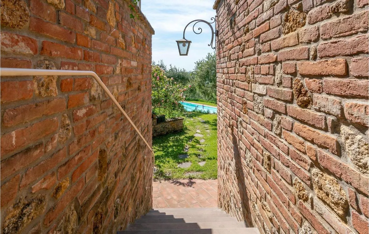 Villa Le Selve Lari Apartment