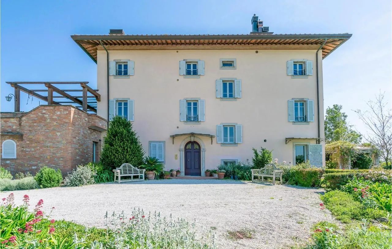Villa Le Selve Lari Apartment