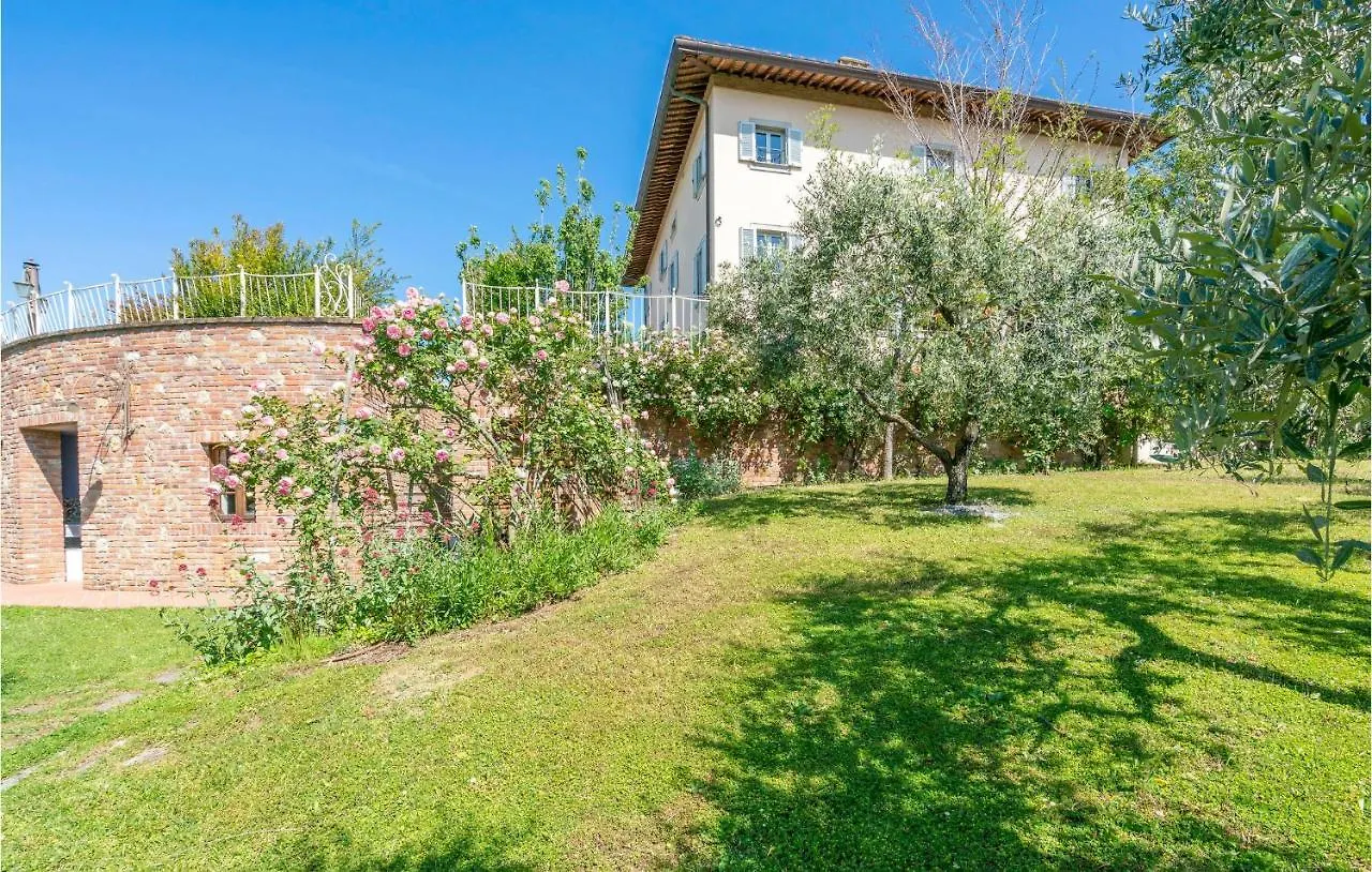 Villa Le Selve Lari 0*,  Italy